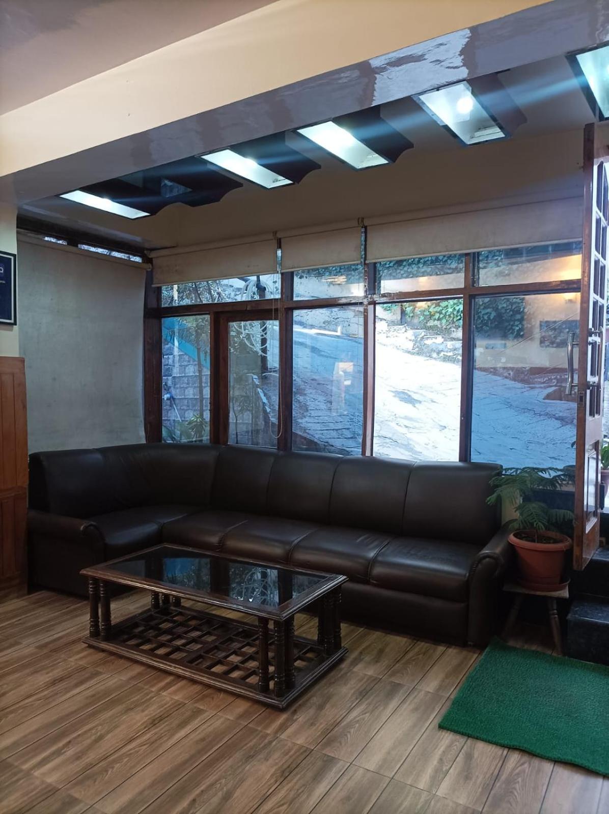 Hotel Rajat Chhota Simla Luaran gambar